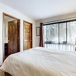 Mammoth West #106 Condo